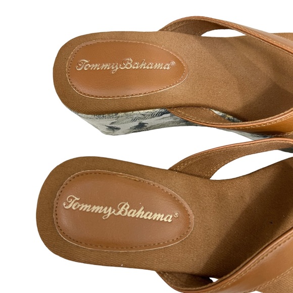 Tommy Bahama Seige tan tropical women’s thong wedge size 7 - Picture 4 of 9